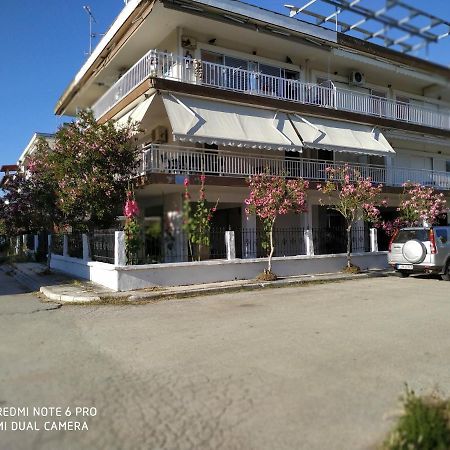 Cosi Apartment 帕拉利亚狄奥尼索 外观 照片